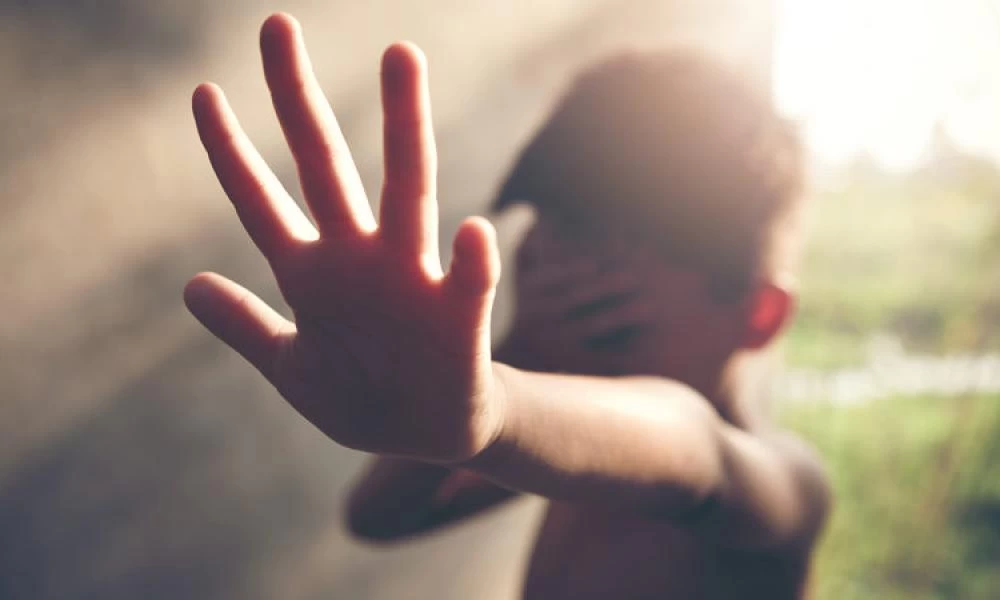 Σοκάρουν οι αποκαλύψεις: Πως αποπλάνησε η 35χρονη φιλόλογος τον 13χρονο μαθητή